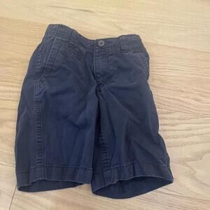 GAP Kids Shorts – Size 6 – Navy Blue with Pockets